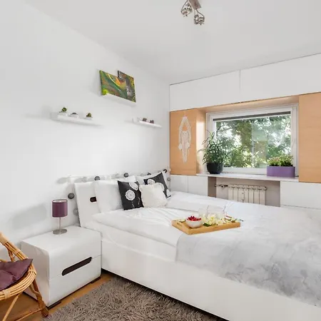 Nature & Green Apartment Poznan By Noclegi Renters Exterior photo