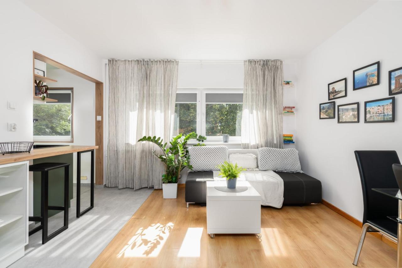 Apartment Nature & By Renters *
