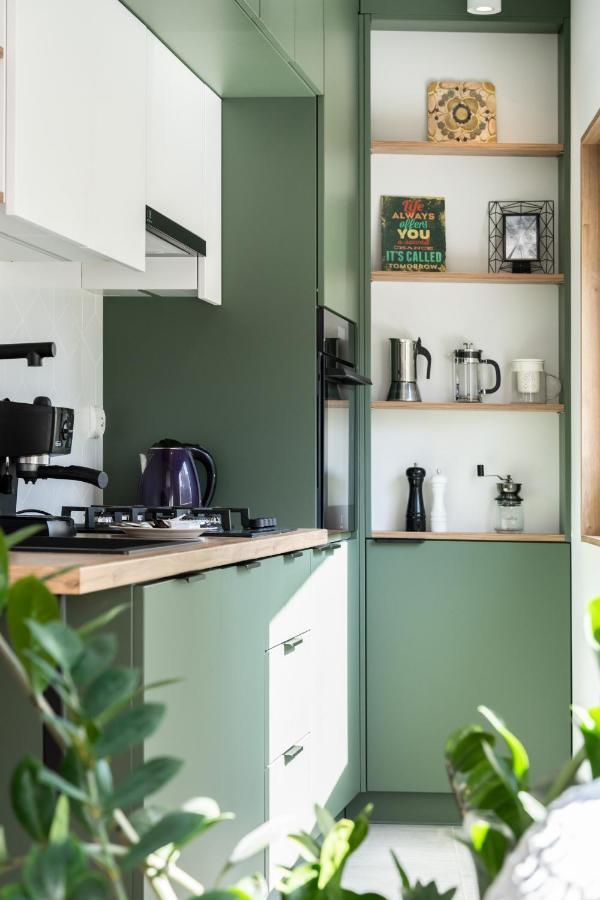 Apartment Nature & By Renters *
