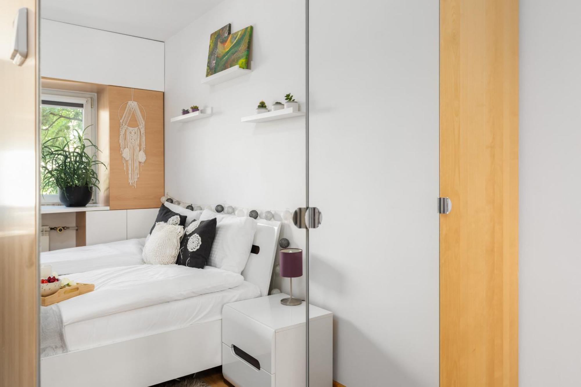 Apartment Nature & By Renters
