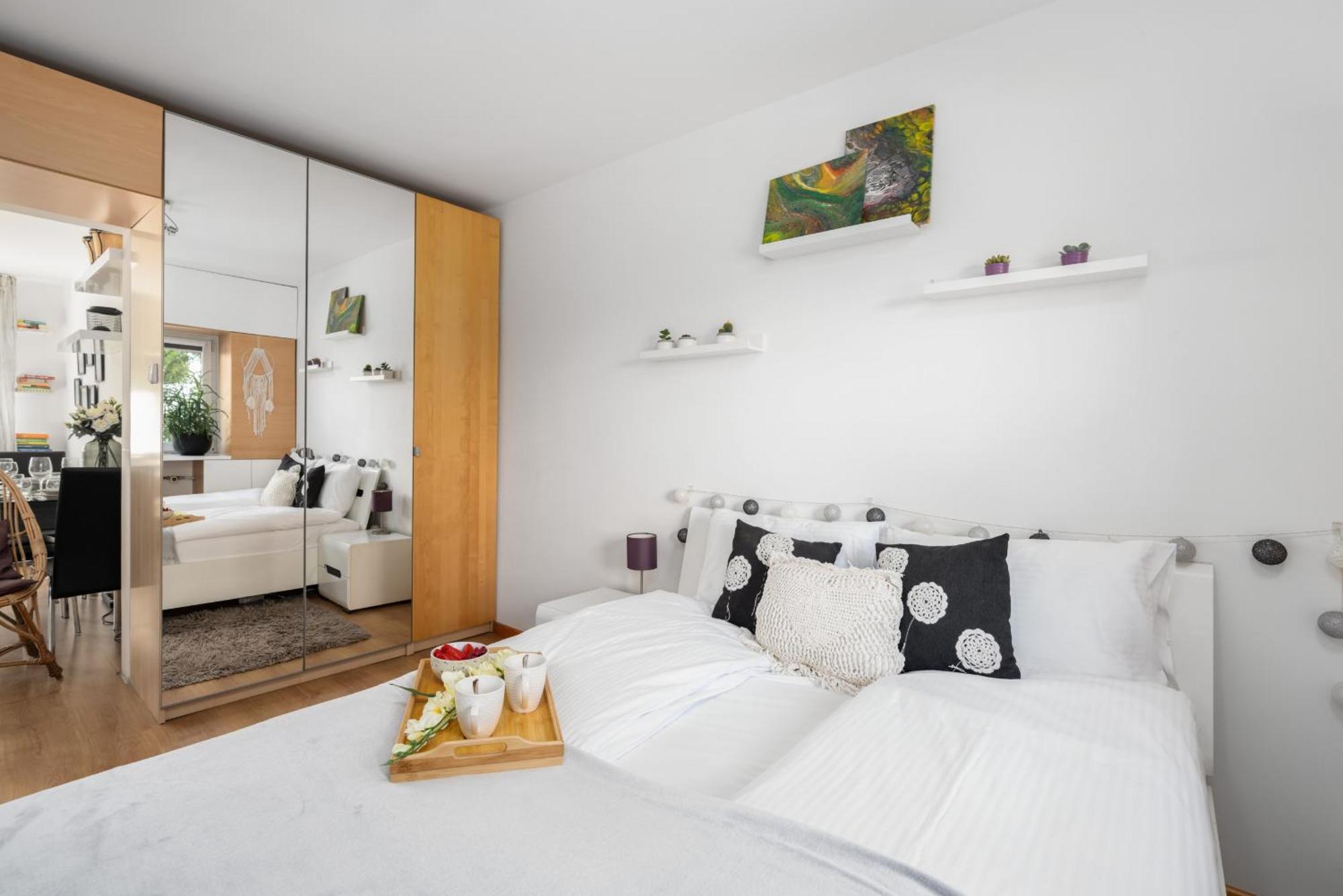 Nature & By Renters Apartment