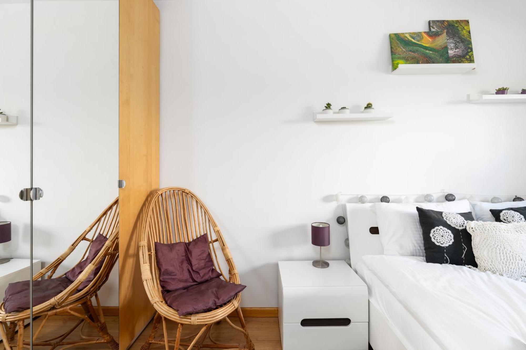 Apartment Nature & By Renters