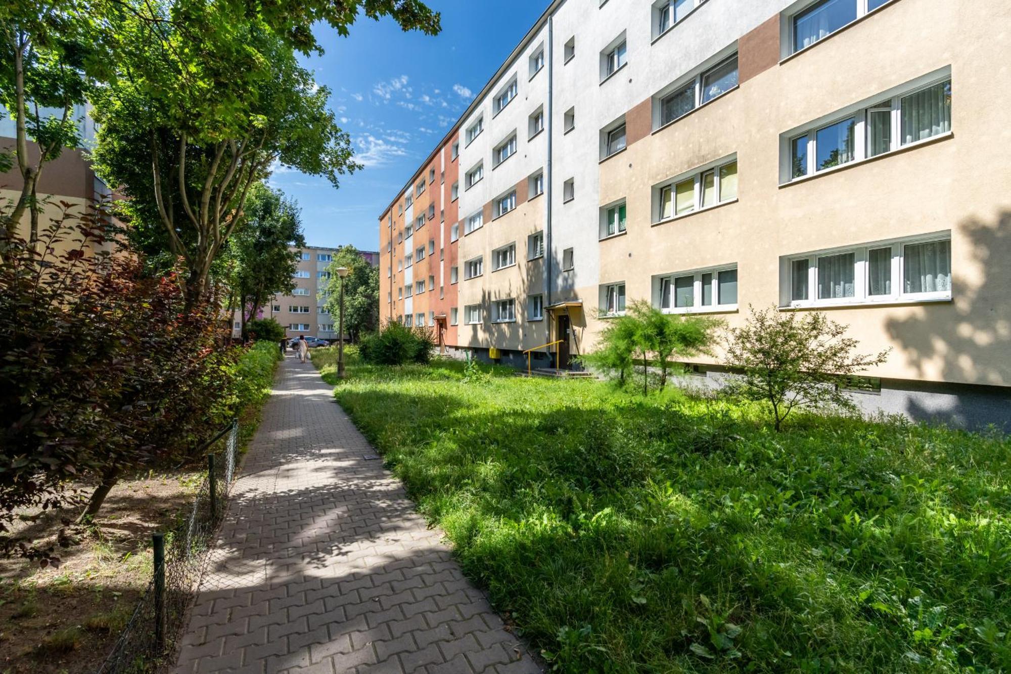 Apartment Nature & By Renters